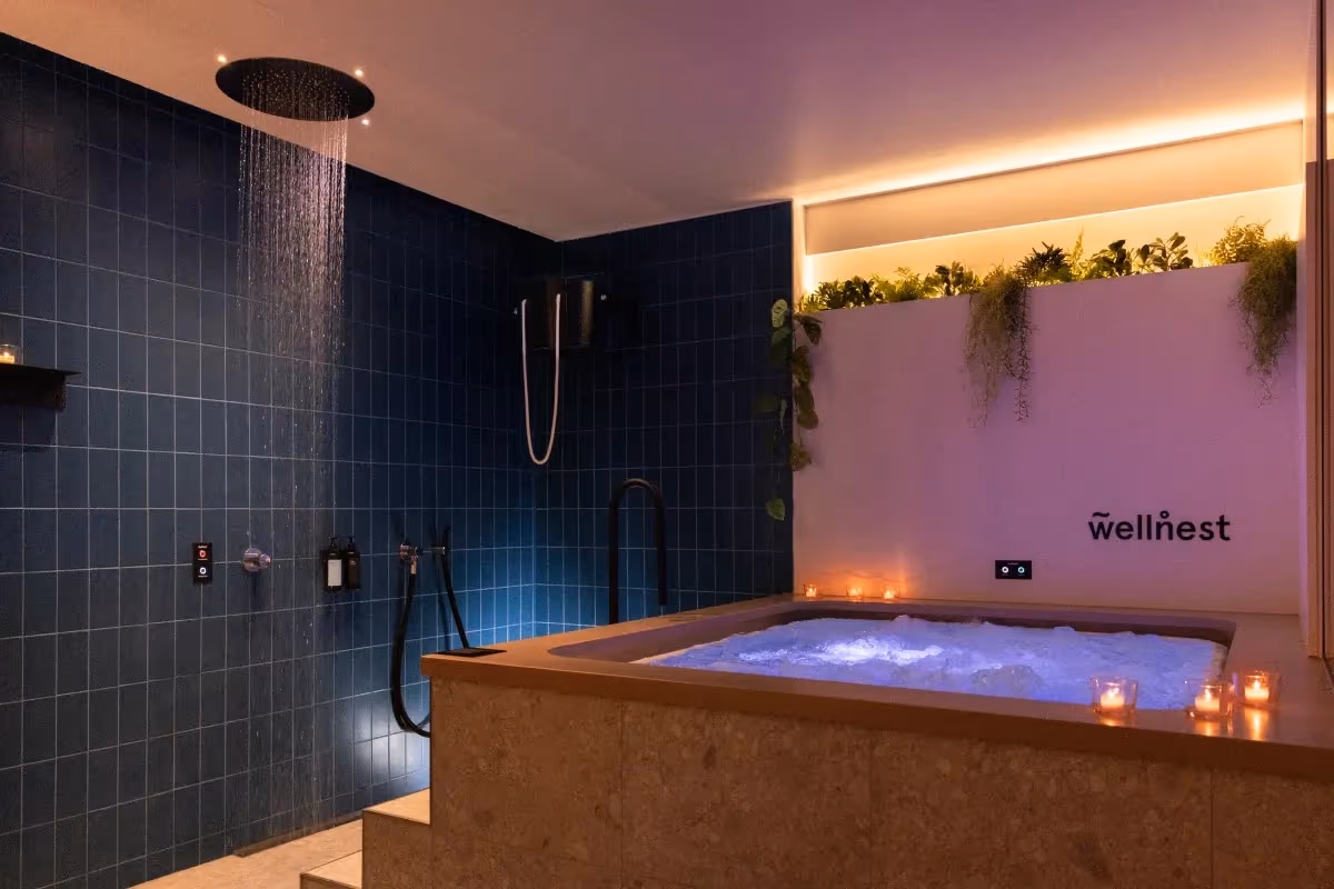 luxury_02_1x.webp